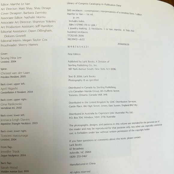 500 Necklaces: Contemporary Interpretations of a Timeless Form 1st Edition - Picture 3 of 5